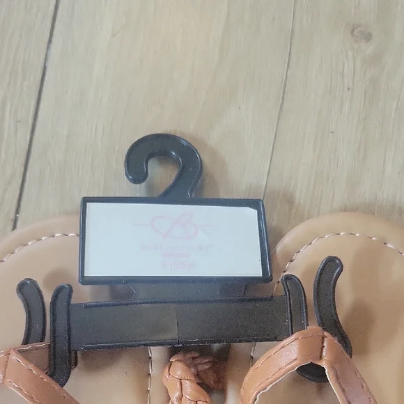 Bobbie Brooks Women's Braided Brown Sandals - Picture 3 of 4